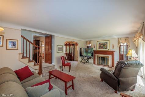 3166 W 162nd Street Cleveland OH 44111