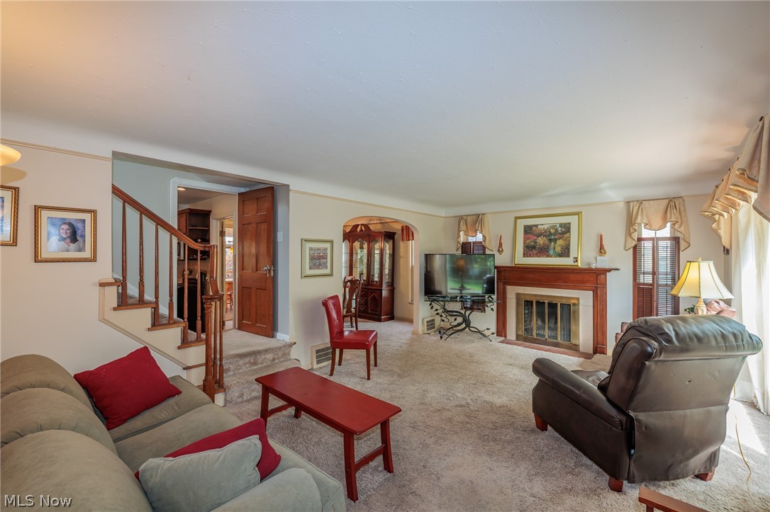 3166 W 162nd Street Cleveland OH 44111