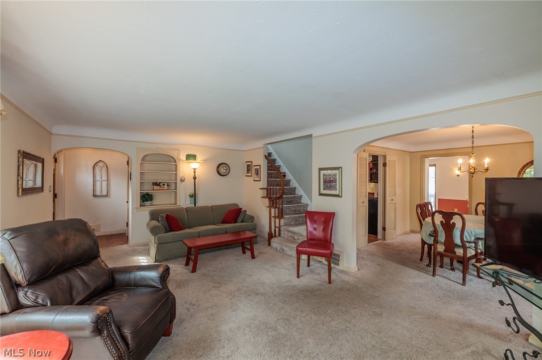 3166 W 162nd Street Cleveland OH 44111