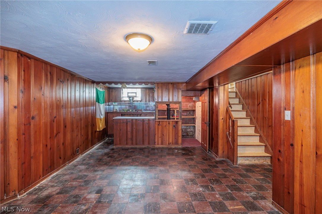 3166 W 162nd Street Cleveland OH 44111