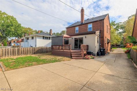 3166 W 162nd Street Cleveland OH 44111