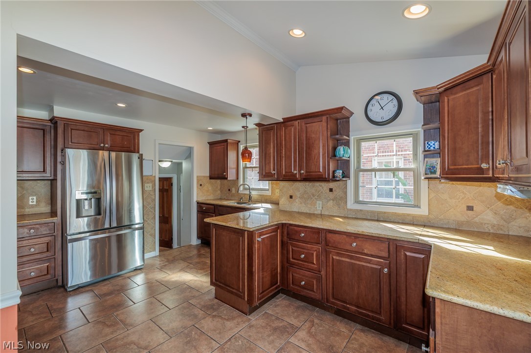 3166 W 162nd Street Cleveland OH 44111