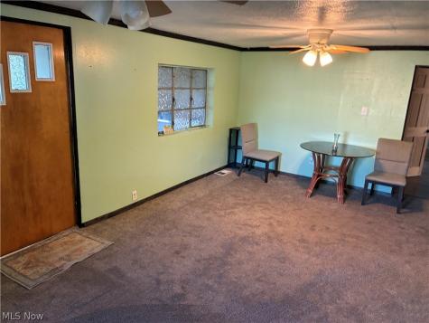 610 Orrville Street NW Massillon OH 44647