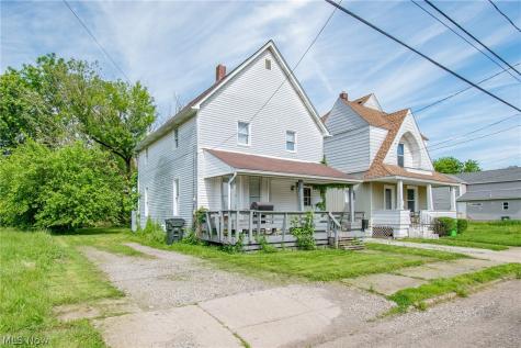 126 14th Street NW Barberton OH 44203