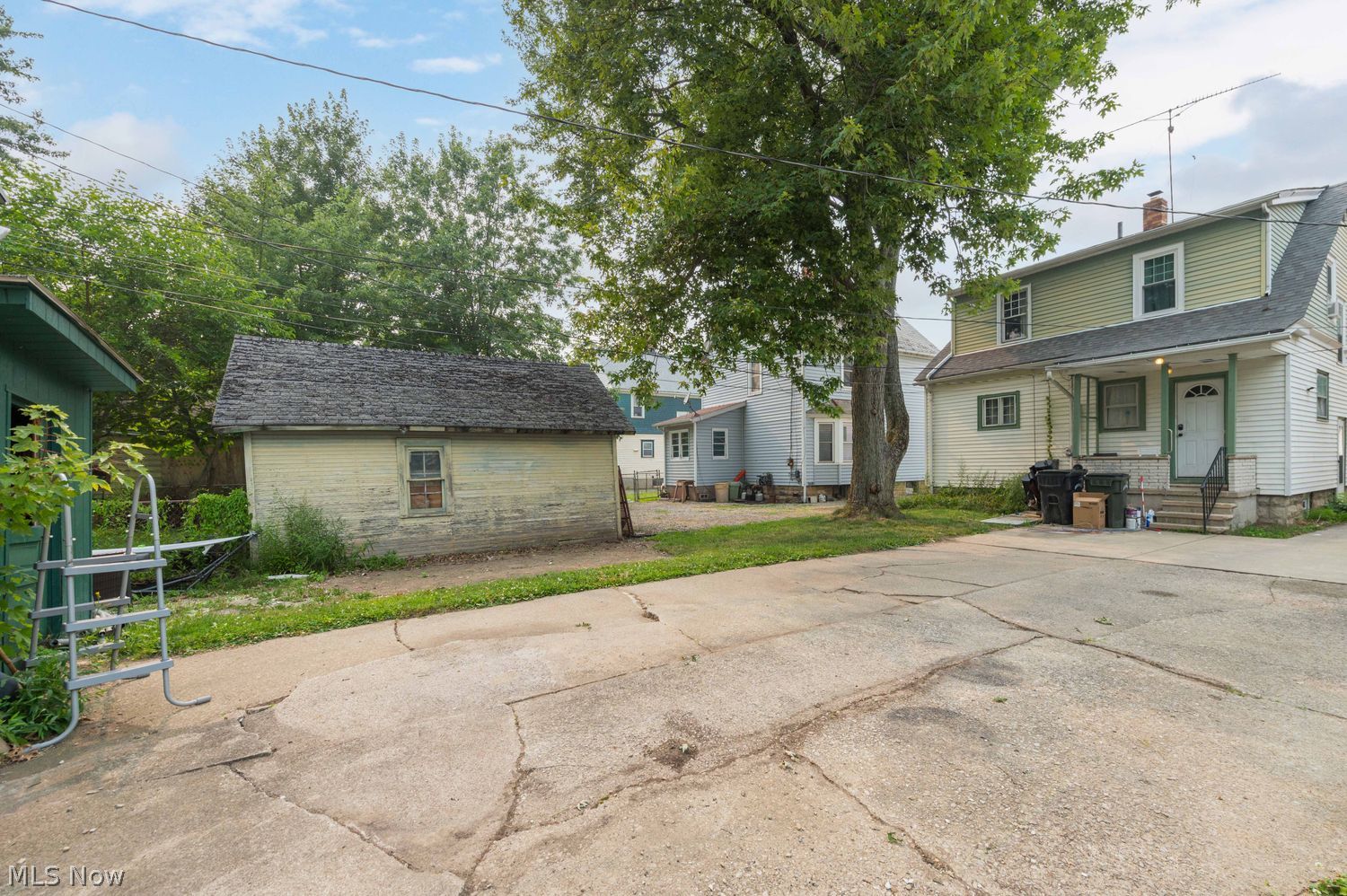 237 E Broad Street Elyria OH 44035