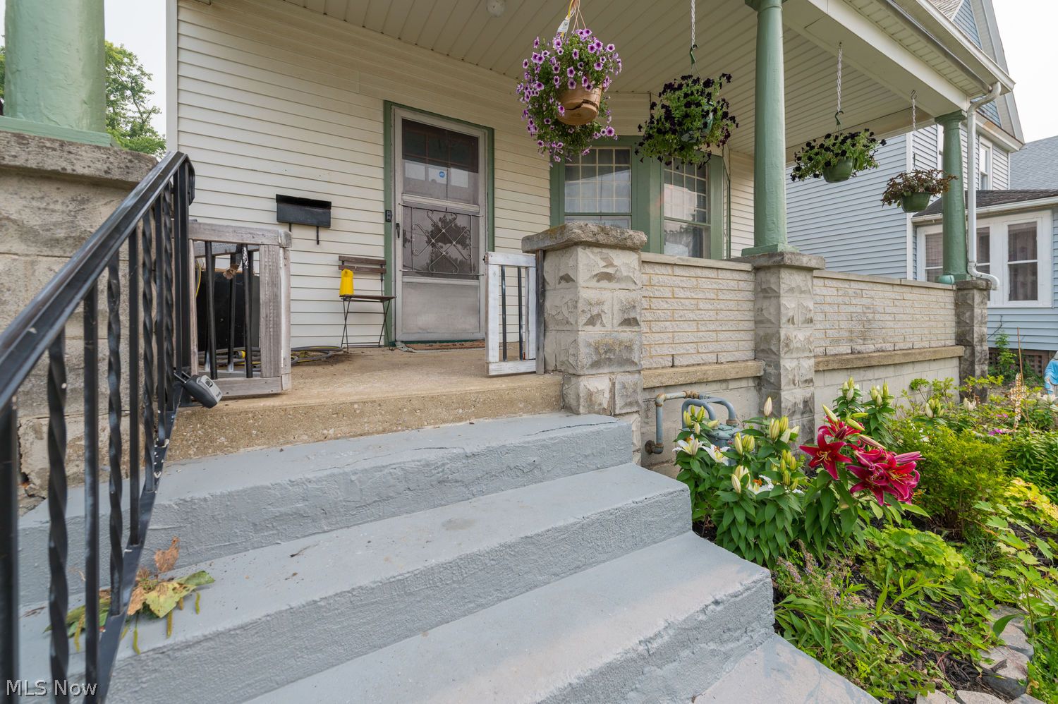 237 E Broad Street Elyria OH 44035