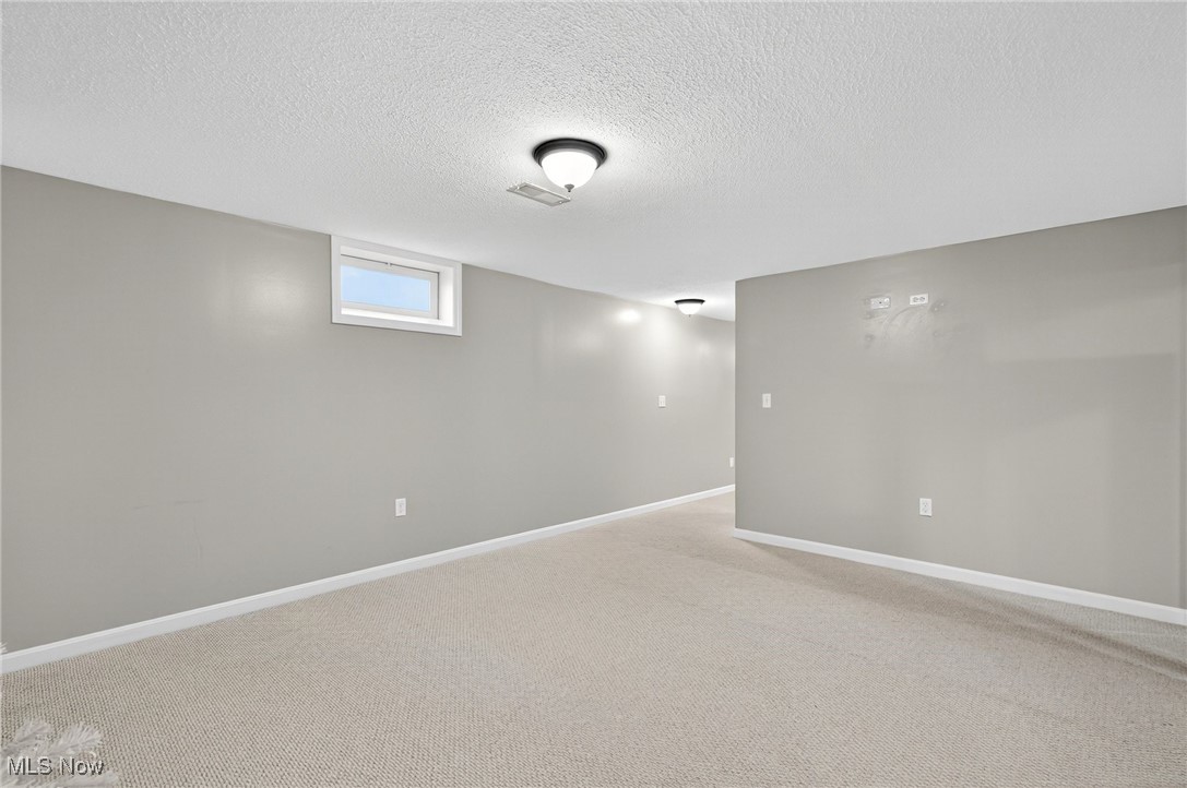 159 Dellenberger Avenue Akron OH 44312