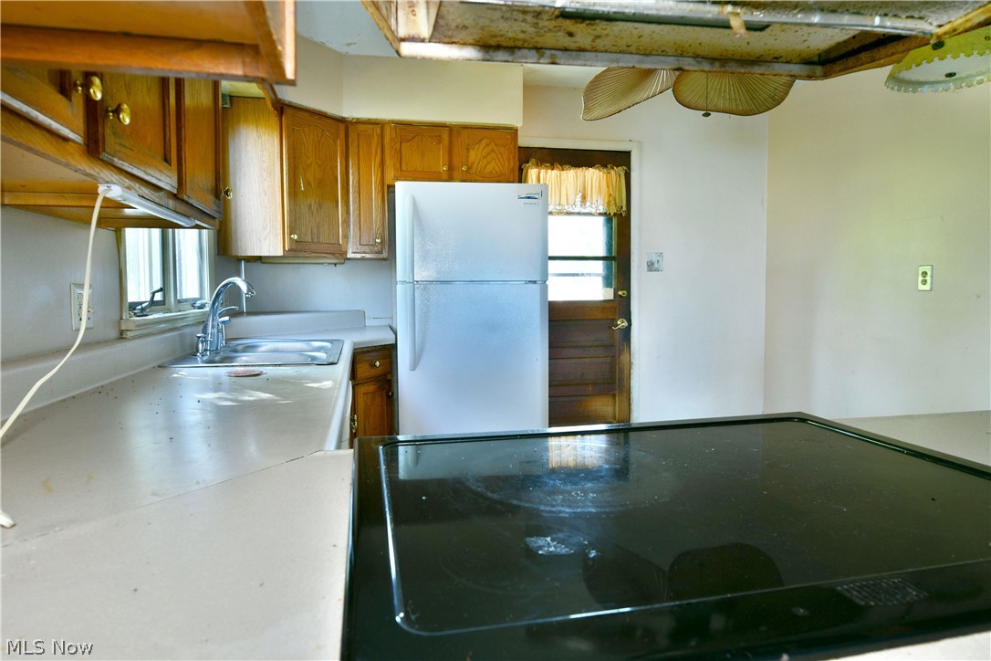 767 Grandview Road Lake Milton OH 44429