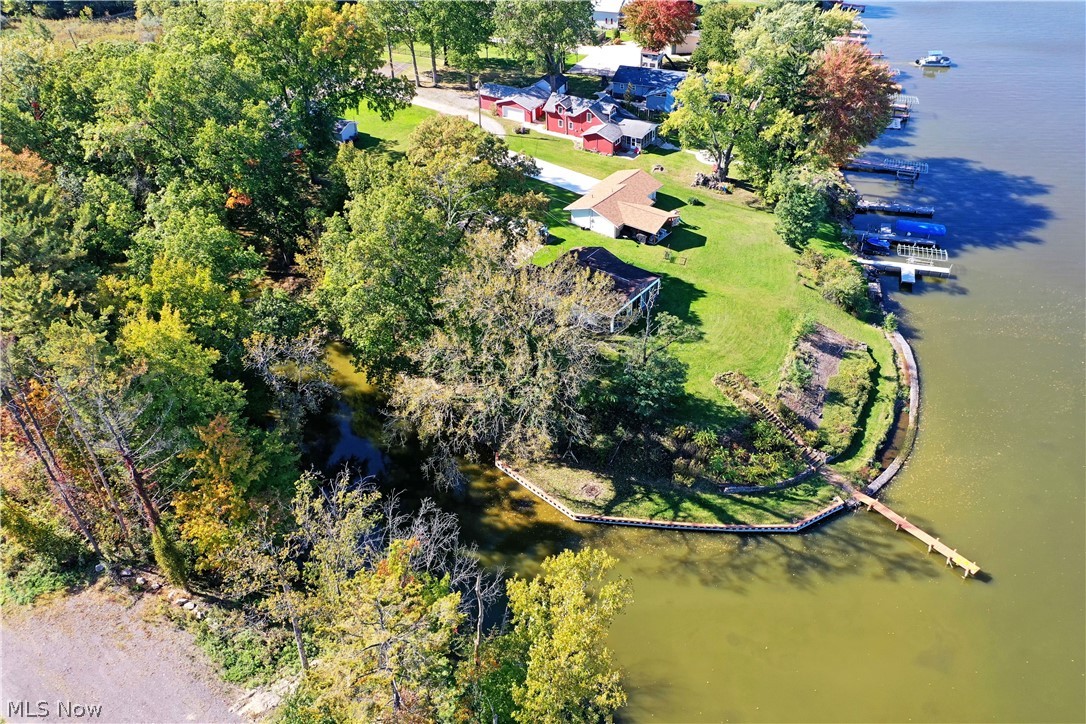 767 Grandview Road Lake Milton OH 44429