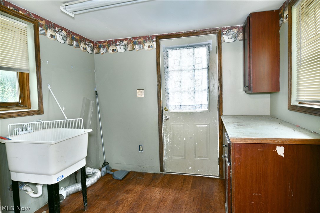 201 Elm Street Struthers OH 44471