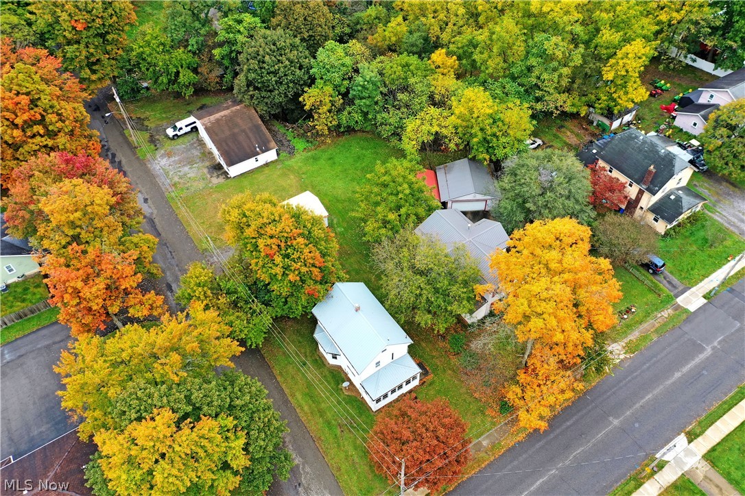 201 Elm Street Struthers OH 44471