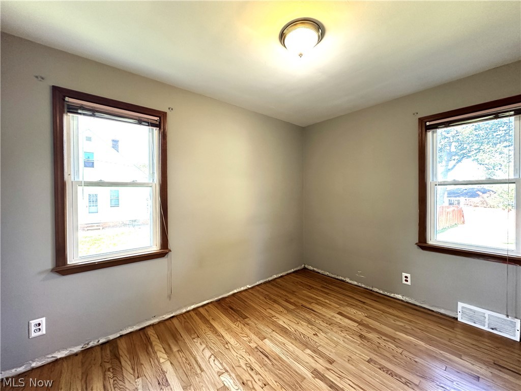 9012 Fernhill Avenue Parma OH 44129