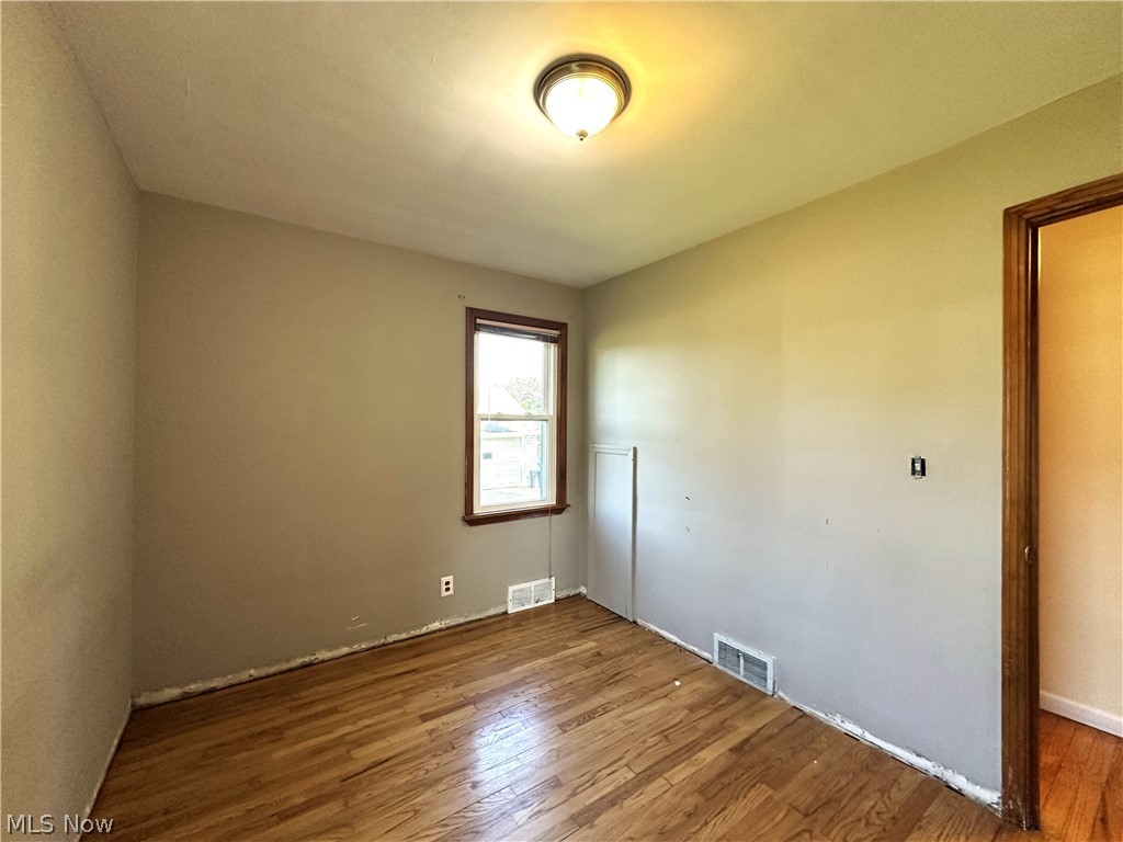 9012 Fernhill Avenue Parma OH 44129