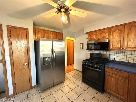 9012 Fernhill Avenue Parma OH 44129