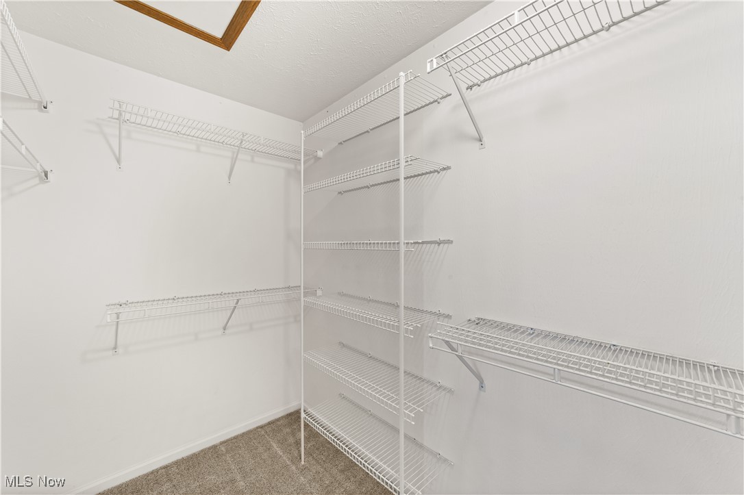 2868 Shakespeare Lane Avon OH 44011