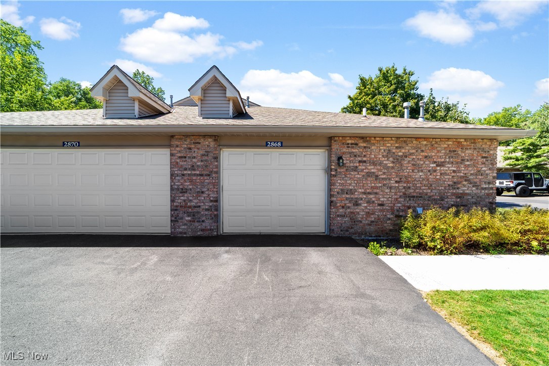 2868 Shakespeare Lane Avon OH 44011