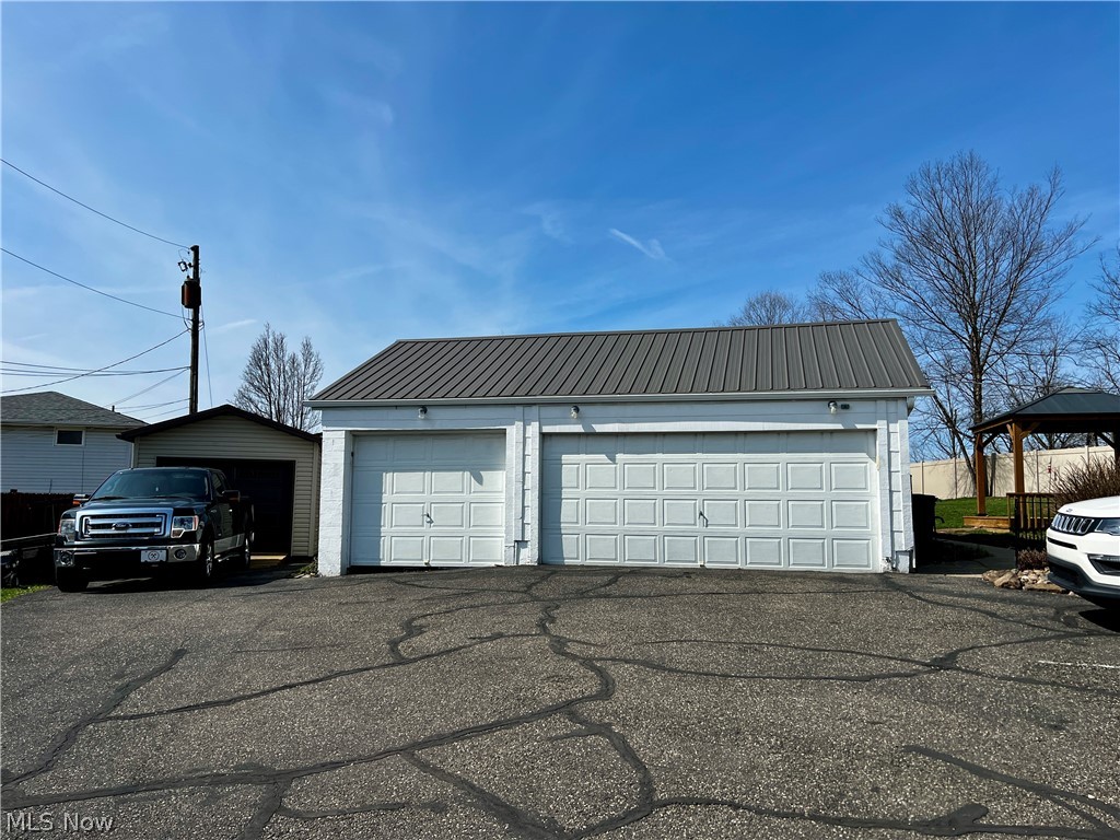224 Woodvue Lane Wintersville OH 43953