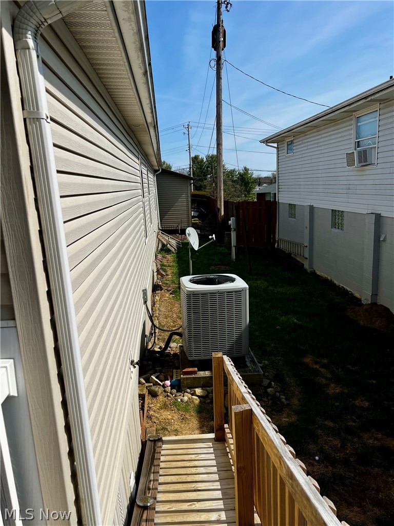 224 Woodvue Lane Wintersville OH 43953
