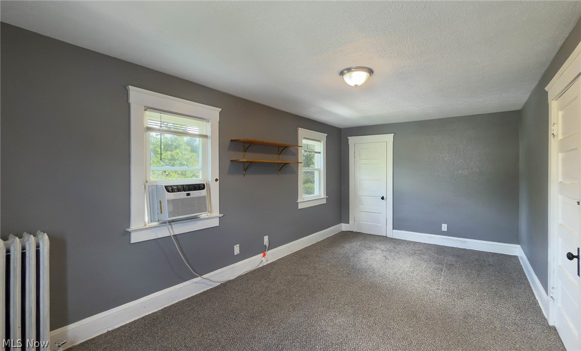 3323 Highview Avenue Cleveland OH 44109