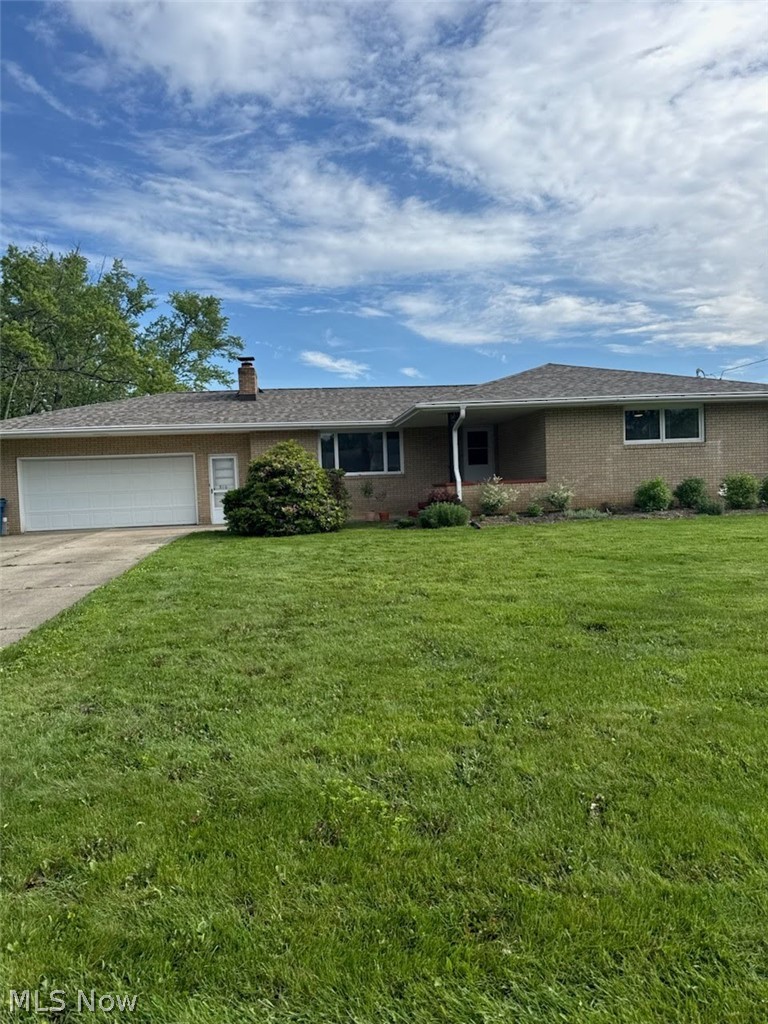 810 Carlton Drive Campbell OH 44405