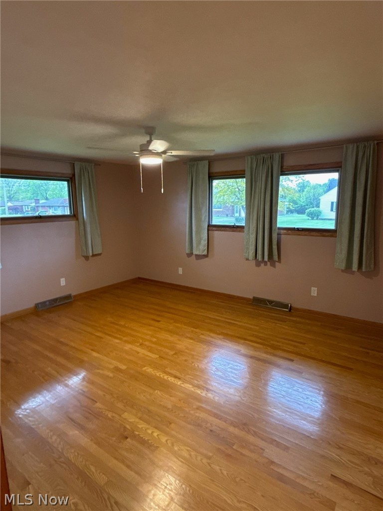 810 Carlton Drive Campbell OH 44405