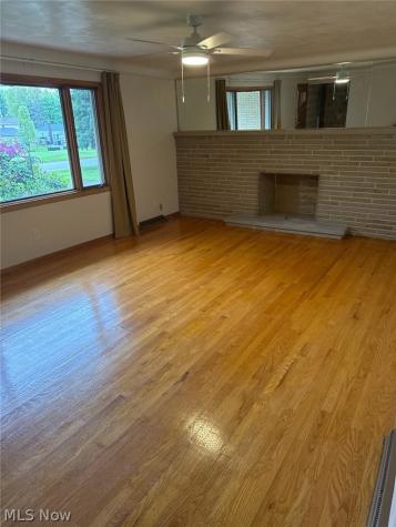 810 Carlton Drive Campbell OH 44405