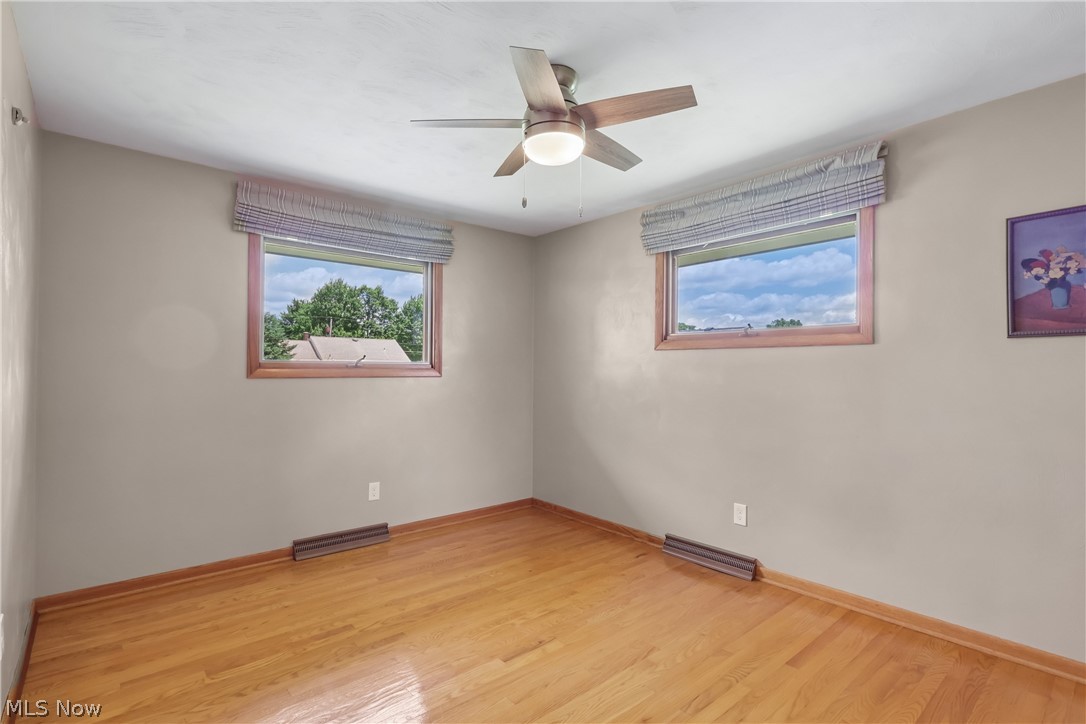 810 Carlton Drive Campbell OH 44405