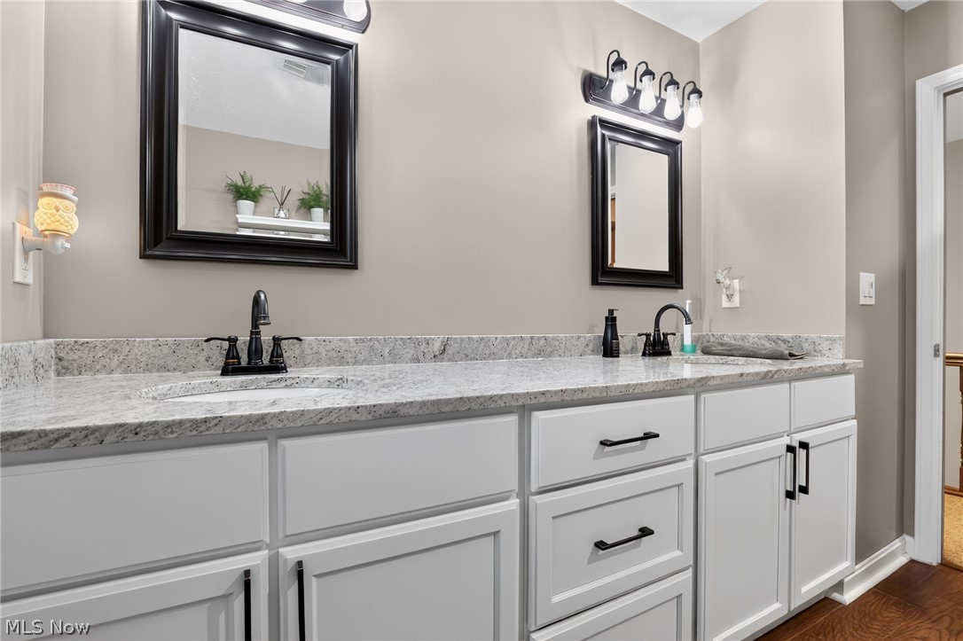 1744 Mattingly Road Hinckley OH 44233