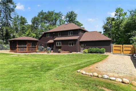 1744 Mattingly Road Hinckley OH 44233