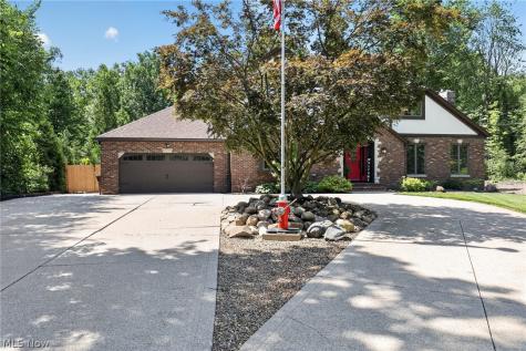 1744 Mattingly Road Hinckley OH 44233