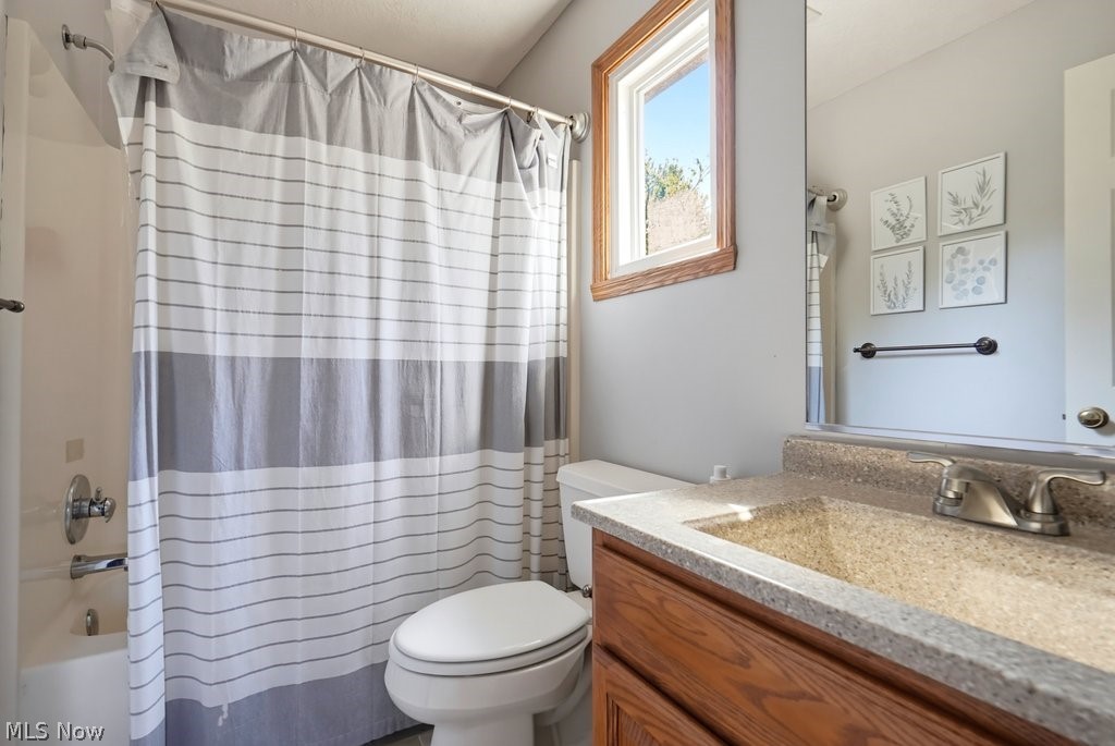 8808 Eastlynn Avenue NW Massillon OH 44646