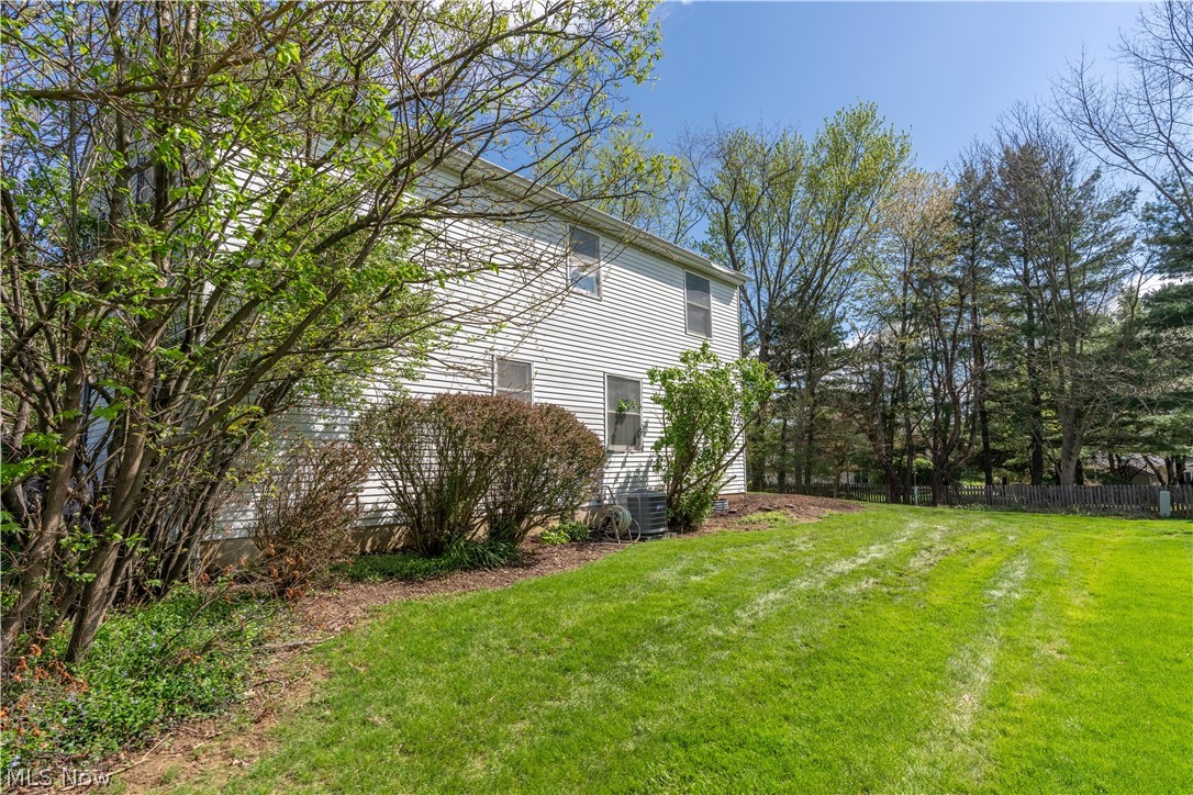 8054 Fox Run Avenue NW North Canton OH 44720