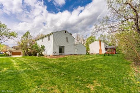 8054 Fox Run Avenue NW North Canton OH 44720