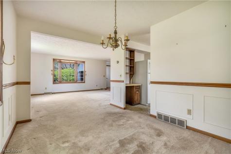 8054 Fox Run Avenue NW North Canton OH 44720