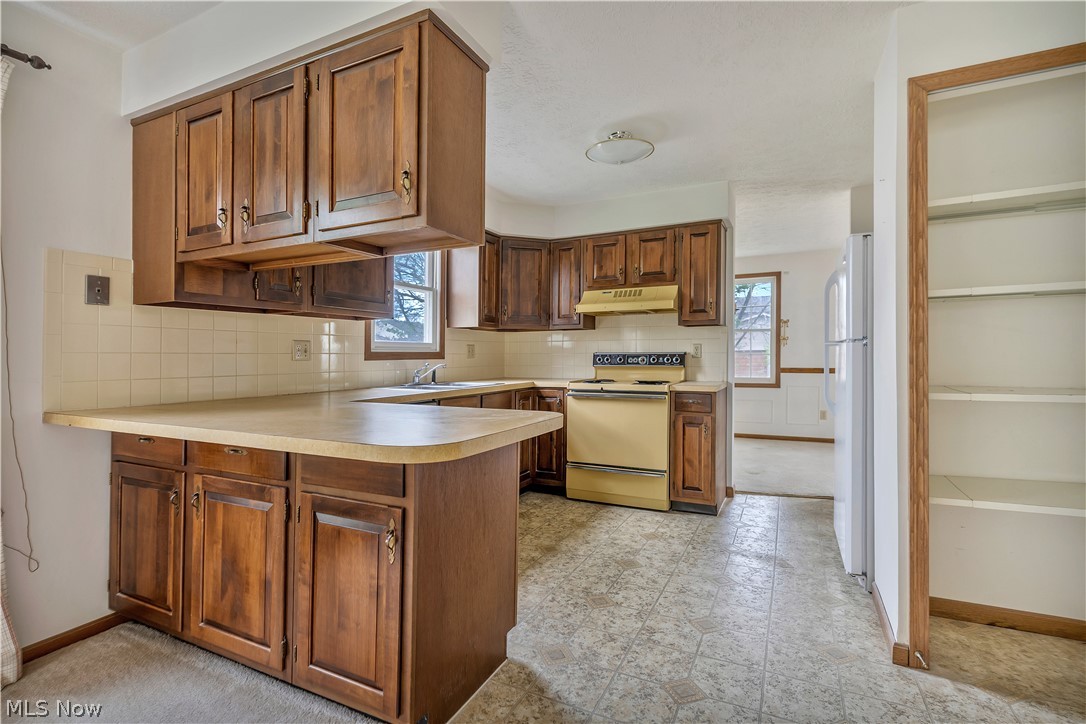8054 Fox Run Avenue NW North Canton OH 44720