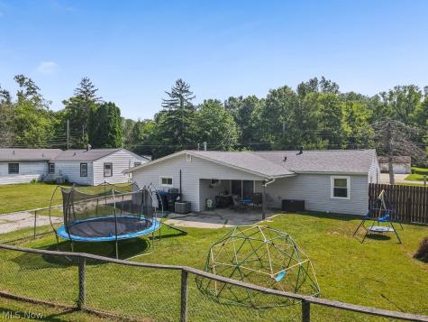 2074 Samuel Drive Brunswick OH 44212