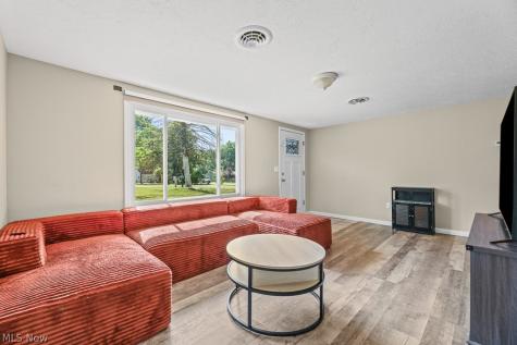 2074 Samuel Drive Brunswick OH 44212