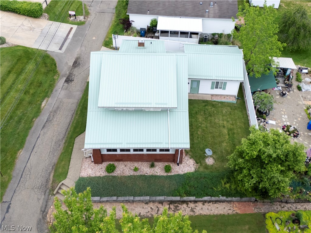 221 Main Street E Beach City OH 44608