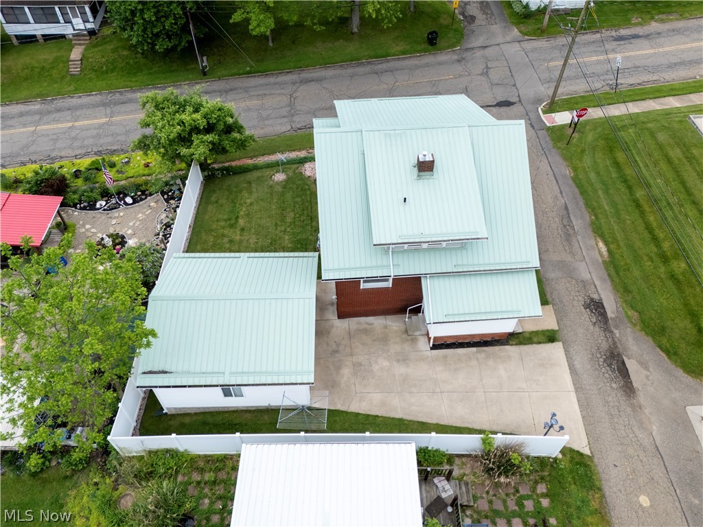 221 Main Street E Beach City OH 44608