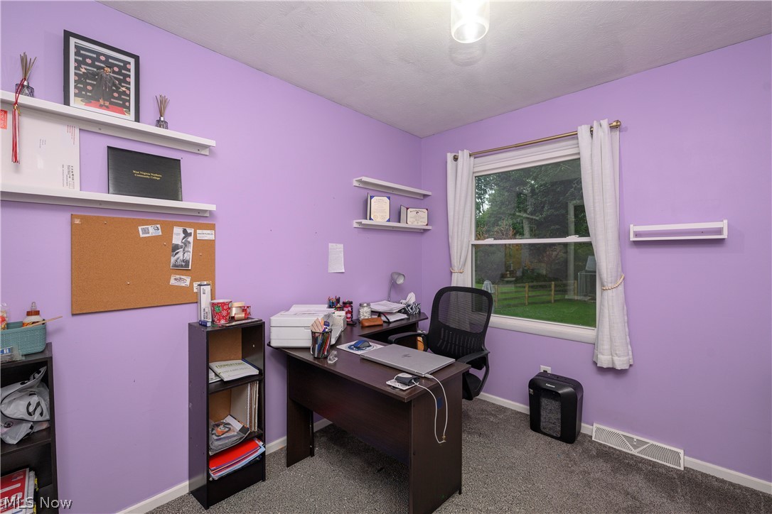 5428 Glenhill Avenue NE Canton OH 44705