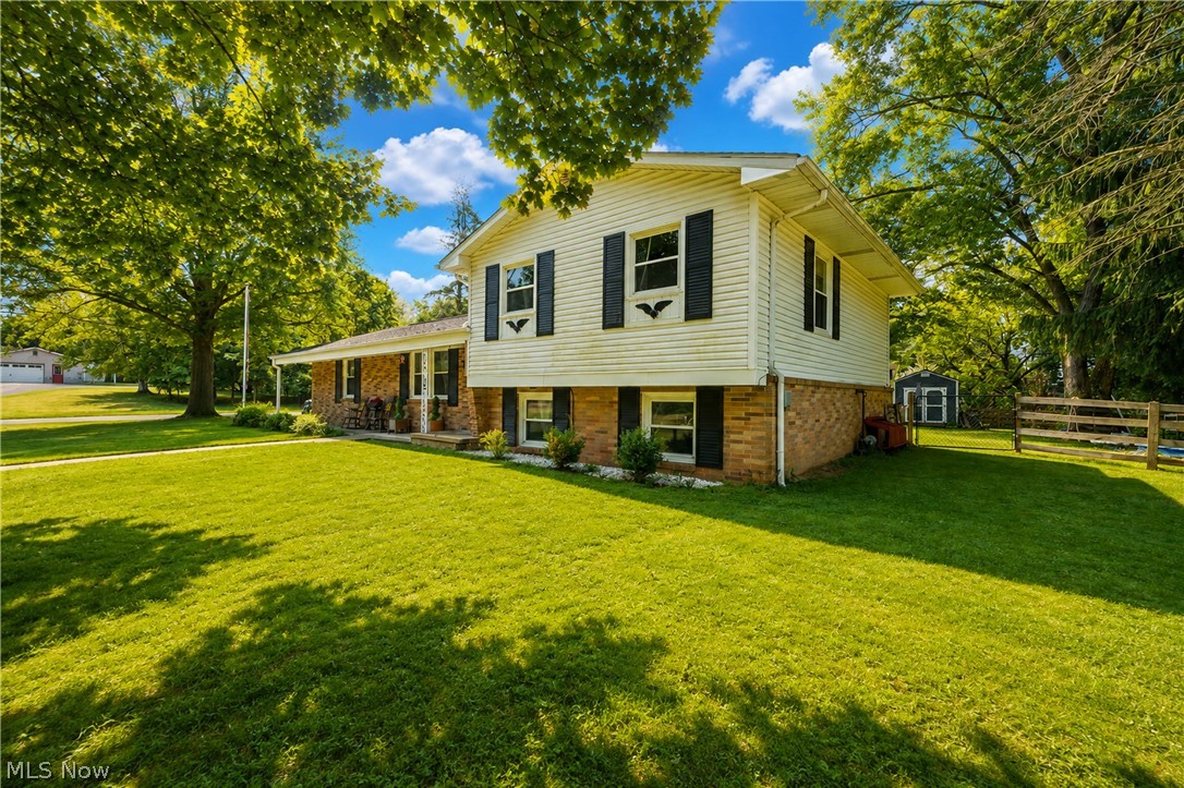 5428 Glenhill Avenue NE Canton OH 44705