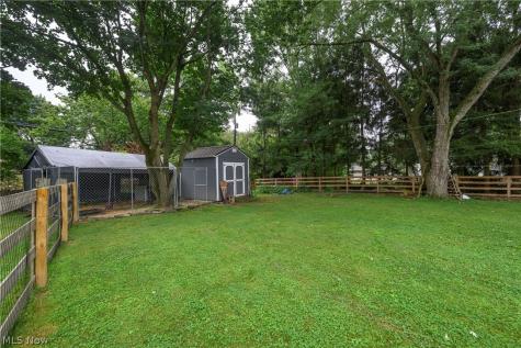 5428 Glenhill Avenue NE Canton OH 44705