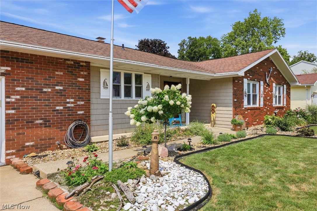 3664 N Delwood Drive Port Clinton OH 43452