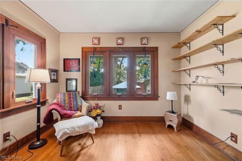 1506 Parkgate Avenue Akron OH 44313