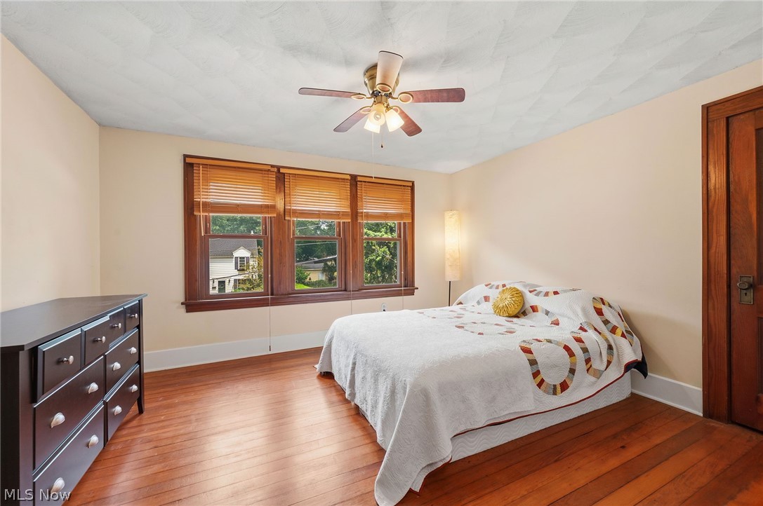 1506 Parkgate Avenue Akron OH 44313