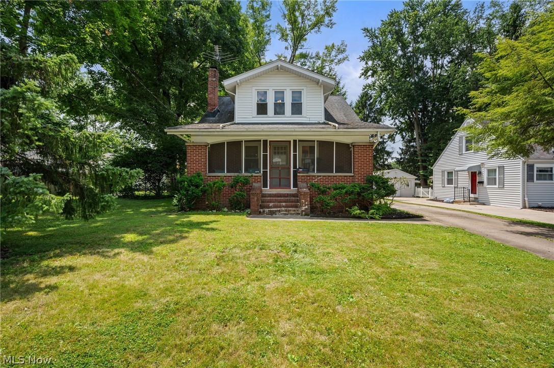 1506 Parkgate Avenue Akron OH 44313