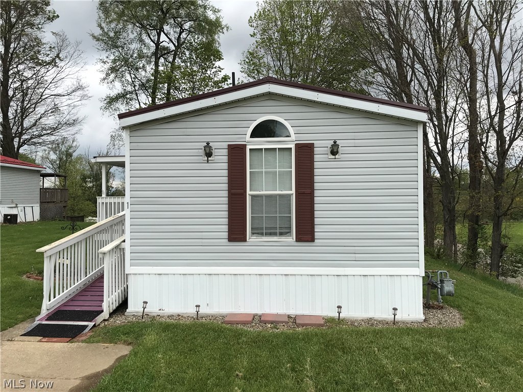 110 NW Lebanon Road Dalton OH 44618