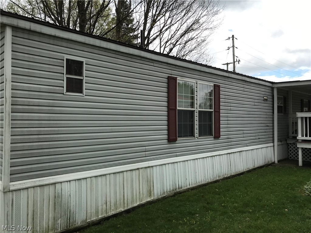 110 NW Lebanon Road Dalton OH 44618