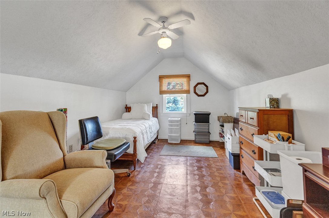 4085 W 58th Street Cleveland OH 44144