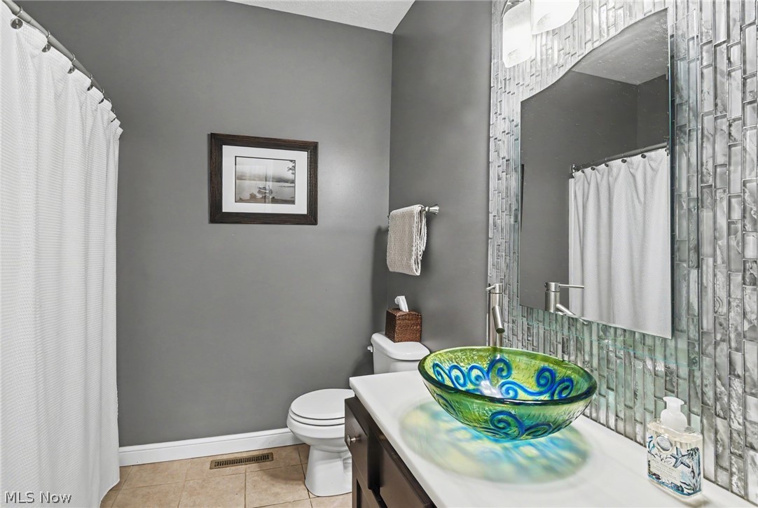 2074 Countryside Drive Salem OH 44460